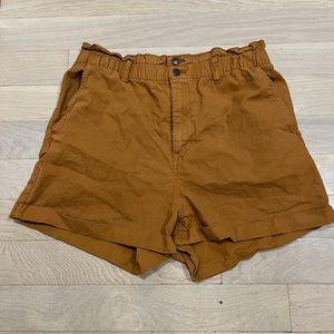 Universal Thread Shorts with Paper Bag Waist - size L